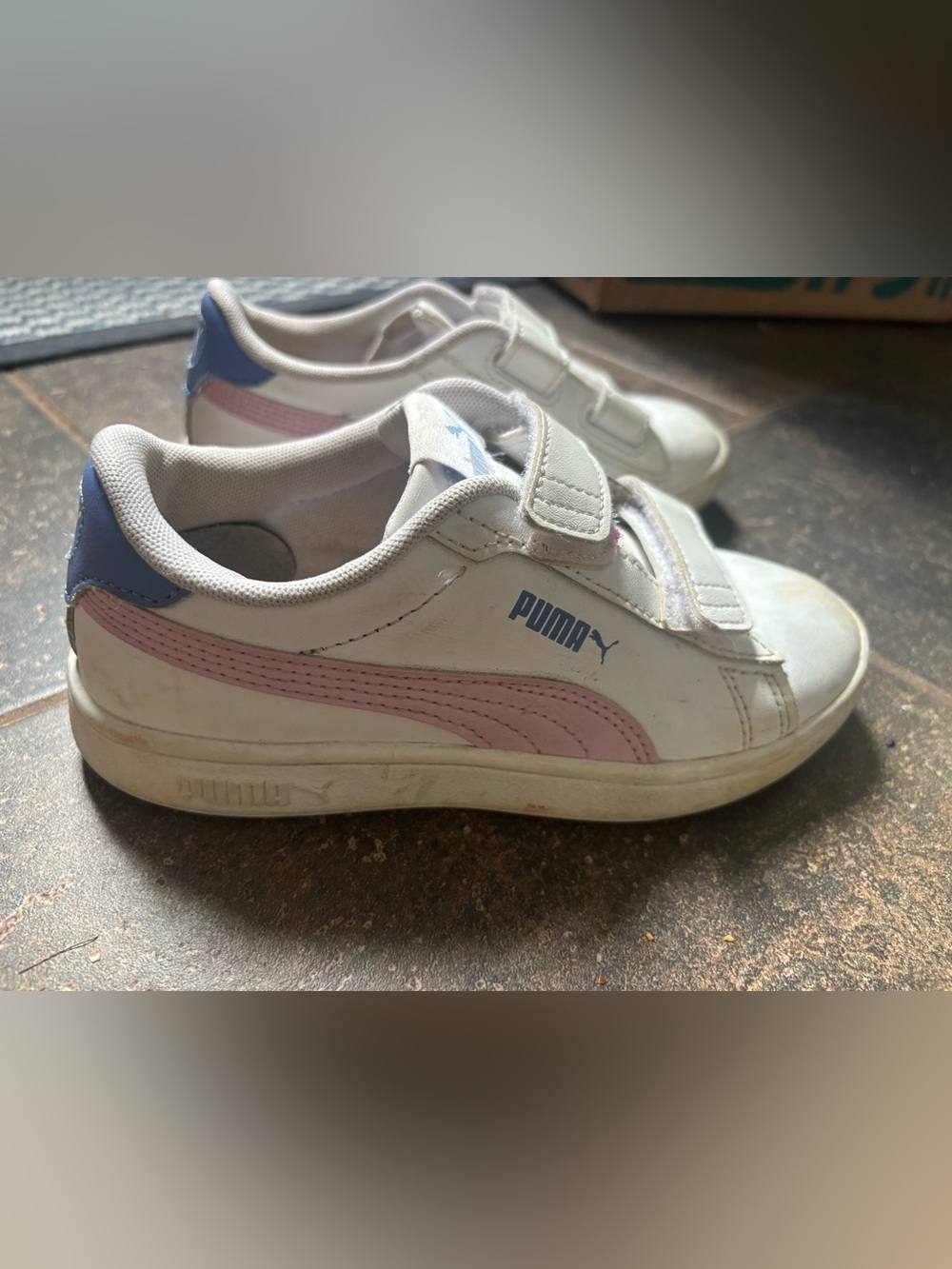 Puma Kids White Sneakers with Pink Stripe and Blue Heel